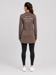 EARNED Women’s Modest Performance 1/4 Zip – Taupe